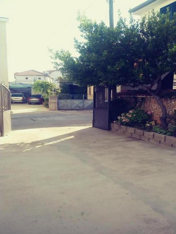 Apartman Ena 보디체 외부 사진